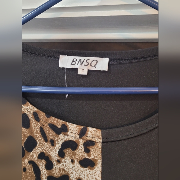 Half black and half leapord print, batwing dress - Picture 3 of 3